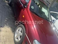 Usado Nissan Almera Comfort 114 CV (83 kW) 2000 Granate Berlina