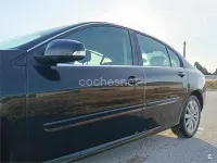 Usado Renault Laguna III Dynamique 130 CV (95 kW) 2013 Negro Berlina