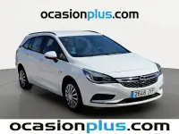 Usado Opel Astra Selective 110 CV (80 kW) 2017 Blanco Familiar