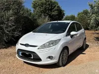 Usado Ford Fiesta Titanium 95 CV (69 kW) 2011 Blanco Berlina