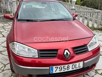 Usado Renault Mégane II Dynamique 130 CV (95 kW) 2005 Rojo Berlina