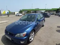 Usado Lexus IS200 Luxury Line 155 CV (114 kW) 2002 Azul Berlina