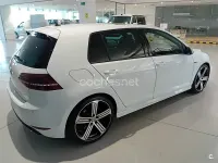 Usado VW Golf VII R 300 CV (220 kW) 2016 Blanco Berlina
