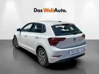 Usado VW Polo Life 95 CV (69 kW) 2023 Gris Utilitario