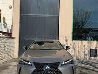 Usado Lexus UX 184 CV (135 kW) 2023 Gris / plata SUV