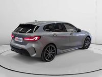 Usado BMW 118 M Sport 136 CV (100 kW) 2024 Gris Utilitario