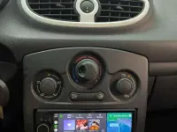 Usado Renault Clio 75 CV (55 kW) 2011 Rojo Utilitario