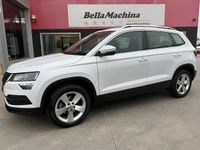 Usado Skoda Karoq Ambition 150 CV (110 kW) 2022 Blanco SUV