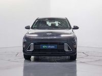 Usado Hyundai Kona 101 CV (74 kW) 2025 Gris SUV