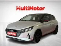Usado Hyundai i20 84 CV (61 kW) 2022 Gris / plata Utilitario