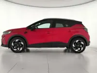 Usado Renault Captur Zen 100 CV (73 kW) 2025 Rojo SUV
