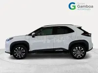 Usado Toyota Yaris Cross Active 130 CV (95 kW) 2025 Blanco SUV
