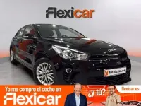 Usado Kia Rio 120 CV (88 kW) 2019 Negro Berlina