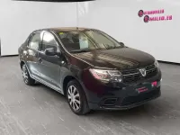 Usado Dacia Sandero Essentiel 75 CV (55 kW) 2018 Negro Utilitario