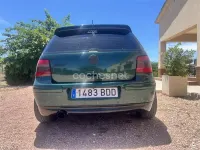 Usado VW Golf IV Highline 110 CV (80 kW) 2000 Verde Berlina