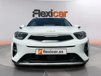 Usado Kia Stonic Plus 84 CV (61 kW) 2022 Blanco SUV