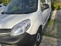 Usado Renault Kangoo 75 CV (55 kW) 2016 Blanco Monovolumen