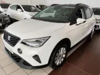 Usado Seat Arona Style 116 CV (85 kW) 2025 Blanco/negro SUV