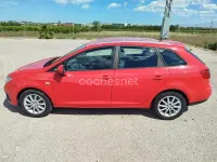 Usado Seat Ibiza ST Style 105 CV (77 kW) 2010 Rojo Familiar