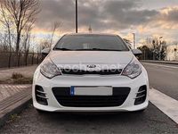 Usado Kia Rio 75 CV (55 kW) 2015 Blanco Berlina
