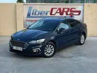 Usado Ford Mondeo Titanium 186 CV (136 kW) 2021 Azul Berlina