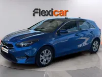 Usado Kia Ceed 136 CV (100 kW) 2023 Azul Utilitario