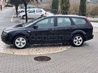 Usado Ford Focus Ghia 136 CV (100 kW) 2005 Negro Familiar