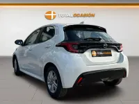 Usado Mazda 2 Comfort 116 CV (85 kW) 2023 Blanco Utilitario