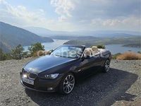 Usado BMW 325 Cabriolet 218 CV (160 kW) 2009 Negro Descapotable