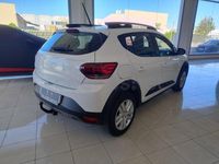 Usado Dacia Sandero Expression 91 CV (66 kW) 2024 Blanco Berlina