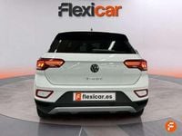 Usado VW T-Roc Life 110 CV (80 kW) 2024 Blanco SUV