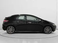 Usado Honda Civic Comfort 140 CV (102 kW) 2011 Blanco Berlina
