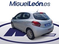 usado Peugeot 208 5P STYLE 1.2L PureTech 60KW (82CV)