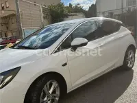 Usado Opel Astra Excellence 110 CV (80 kW) 2017 Blanco Berlina