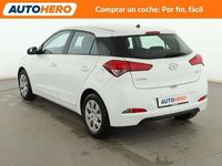 Begagnad Hyundai i20 100 HK (73 kW) 2016 Vit Sedan