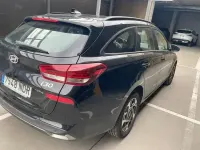 Usado Hyundai i30 100 CV (73 kW) 2025 Negro Familiar