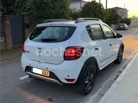 Usado Dacia Sandero 90 CV (66 kW) 2017 Blanco Berlina