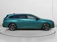 Usado Peugeot 308 Allure 130 CV (95 kW) 2024 Azul Familiar