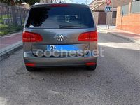 Usado VW Touran Advance 105 CV (77 kW) 2011 Granate Monovolumen