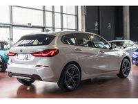 Usado BMW 116 Sport Line 116 CV (85 kW) 2021 Blanco Utilitario