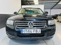 Second-hand VW Touareg 240 CP (176 kW) 2008 Negru SUV