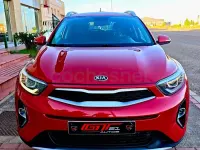 Usado Kia Stonic 84 CV (61 kW) 2017 Rojo SUV
