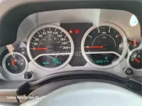 Usado Jeep Wrangler Unlimited Sahara 177 CV (130 kW) 2010 Verde SUV