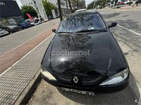 Usado Renault Mégane Coupé 110 CV (80 kW) 2000 Negro Coupe