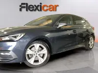 Usado Seat Leon FR 150 CV (110 kW) 2020 Azul Berlina