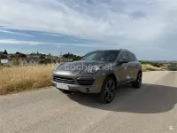 Usado Porsche Cayenne 240 CV (176 kW) 2011 Gris / plata SUV