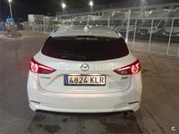 Usado Mazda 3 Luxury 105 CV (77 kW) 2018 Blanco Berlina