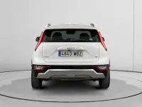 Usado Kia Niro 141 CV (103 kW) 2022 Blanco SUV