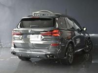 Usado BMW X5 M Sport 352 CV (258 kW) 2024 Gris SUV