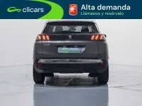 Usado Peugeot 3008 Allure 131 CV (96 kW) 2023 Gris SUV